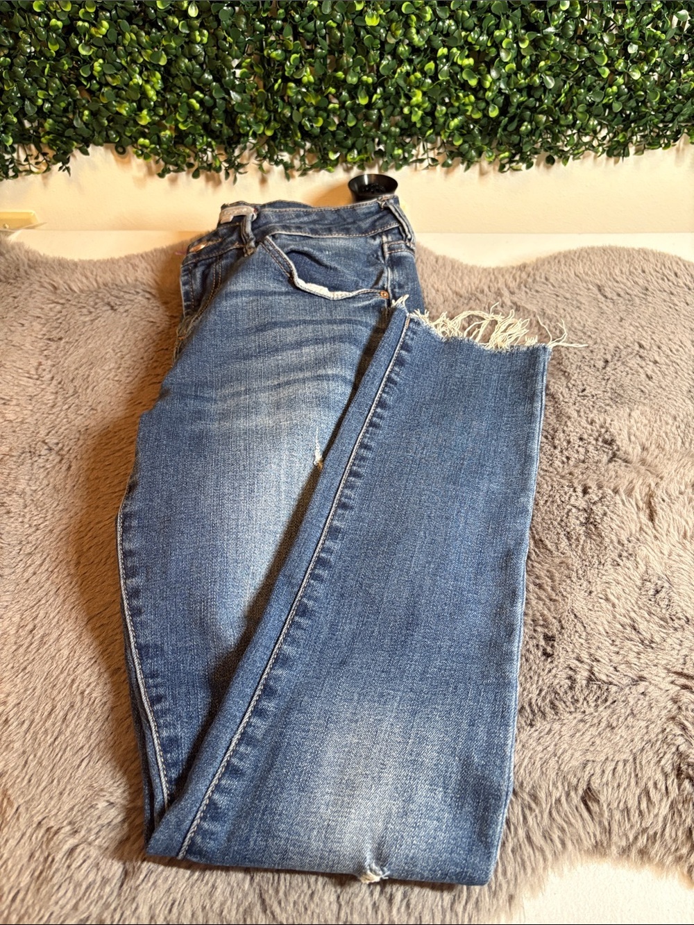 Dear John Blue Skinny Jeans with Frayed Hem Size 26